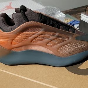 Yeezy copper